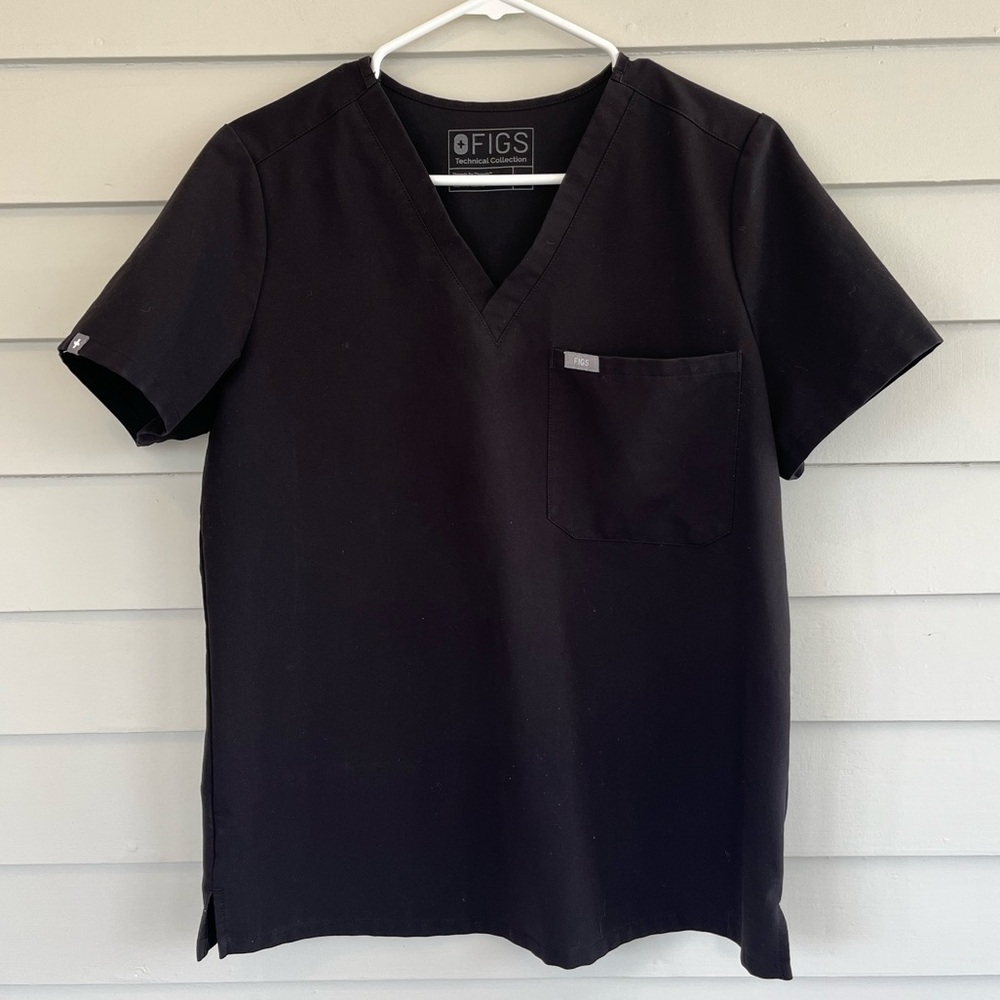 FIGS Black Catarina Scrub Top M